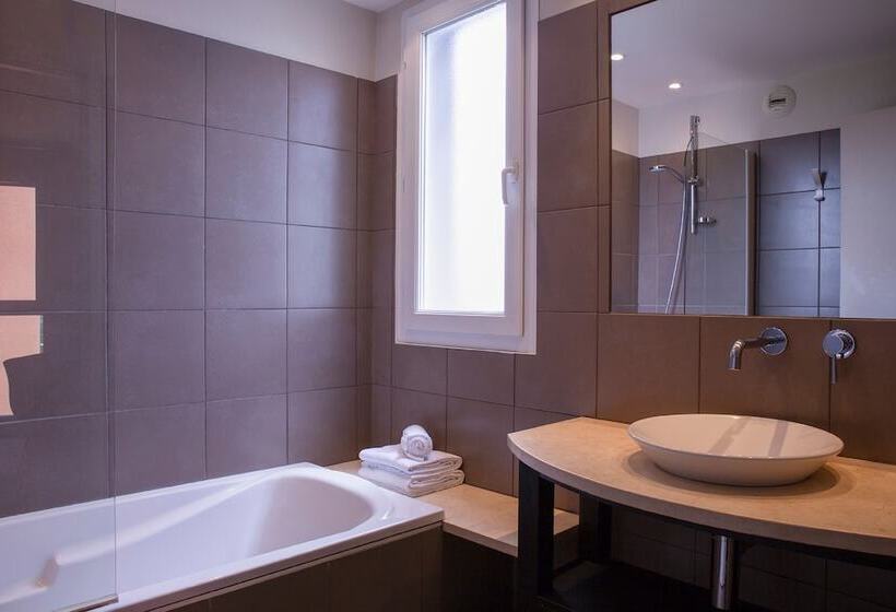 Номер Комфорт, The Originals Boutique, Hôtel Marytel, Montbrison