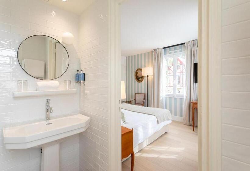 غرفة سوبيريور, Le Saint Christophe