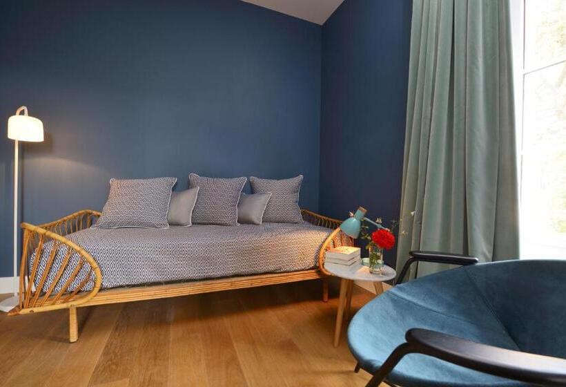 جناح, Le Saint Christophe