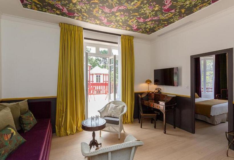 جناح مزود بتراس, Le Saint Christophe