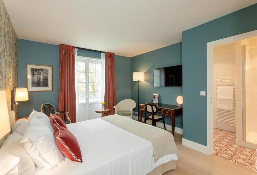 غرفة عائلية, Le Saint Christophe