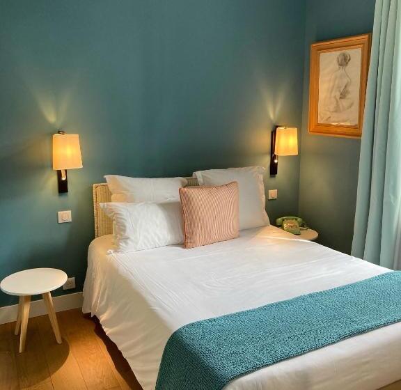 غرفة قياسية فردية, Le Saint Christophe