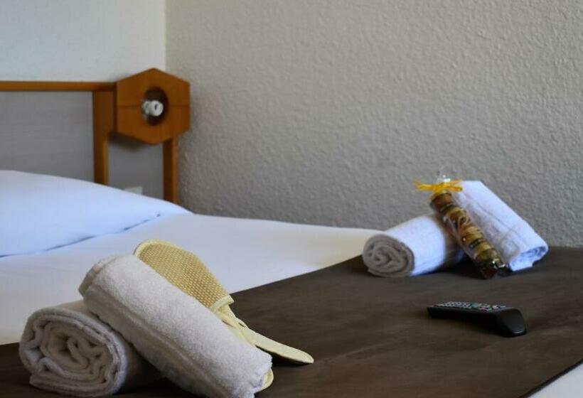 スタンダードトリプルルーム, Le Relais Du Moulin