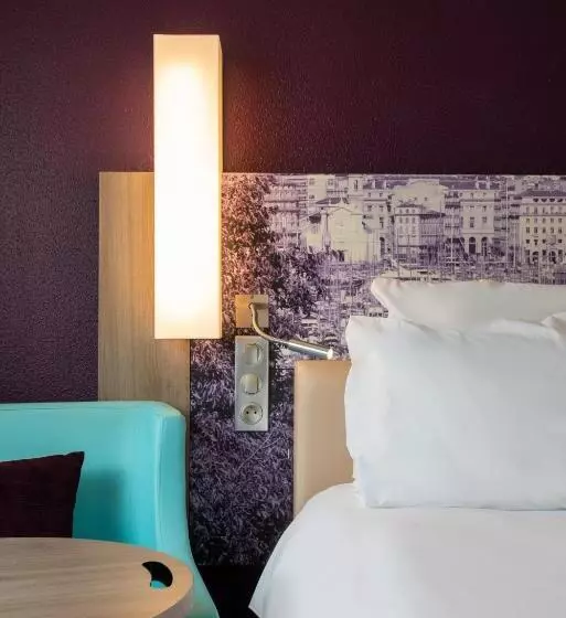 Classic-huone, Mercure Marseille Centre Vieux Port