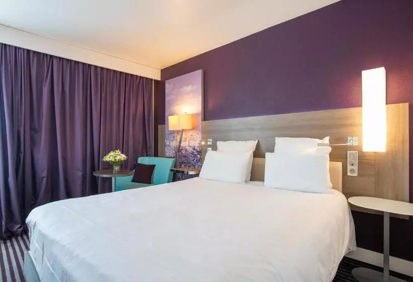 Classic-huone, Mercure Marseille Centre Vieux Port