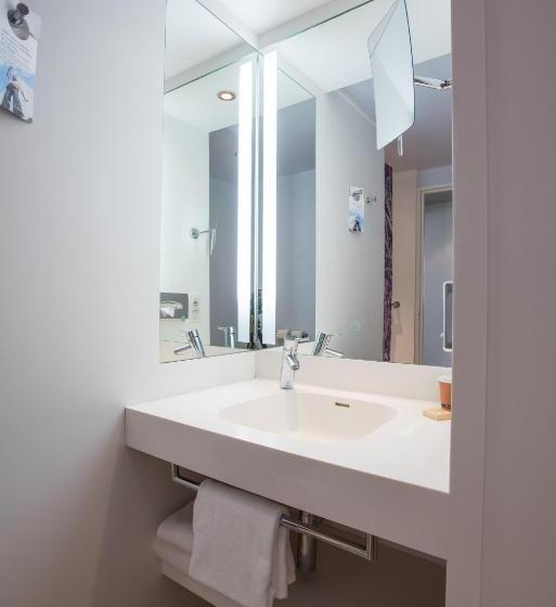 带大床的高级房间, Mercure Marseille Centre Vieux Port