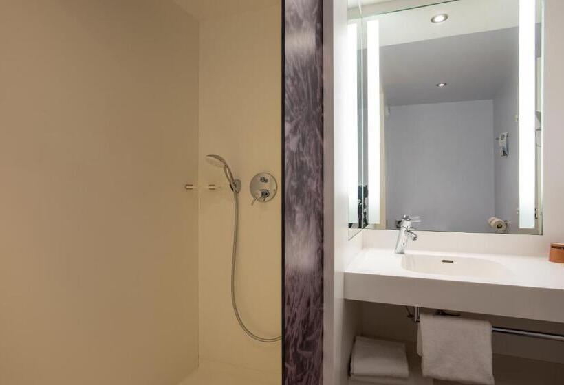 带大床的高级房间, Mercure Marseille Centre Vieux Port