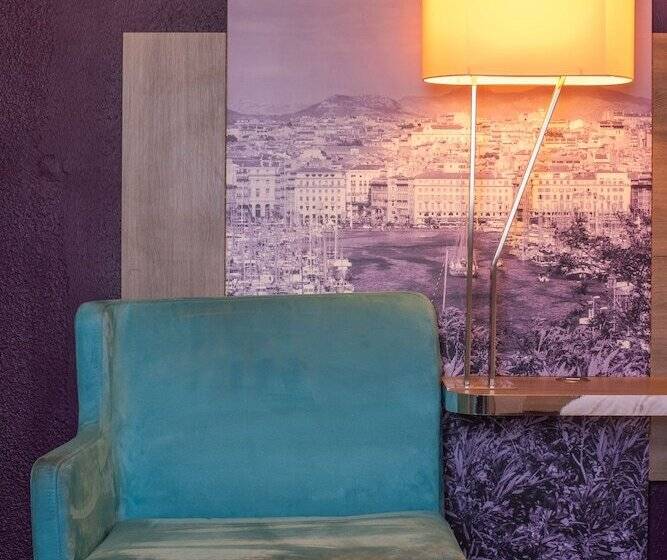 Номер Престиж, Mercure Marseille Centre Vieux Port