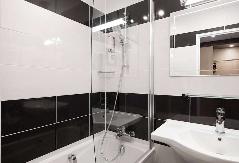 اتاق استاندارد, Quality Hotel Bordeaux Centre