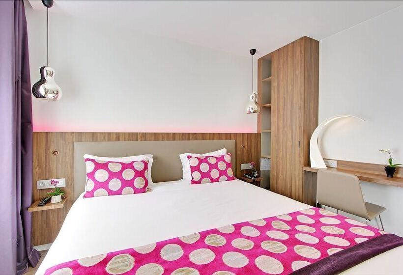 Comfort Room, Alhambra