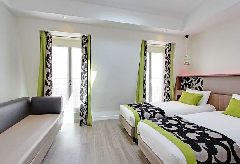 Superior Triple Room, Alhambra