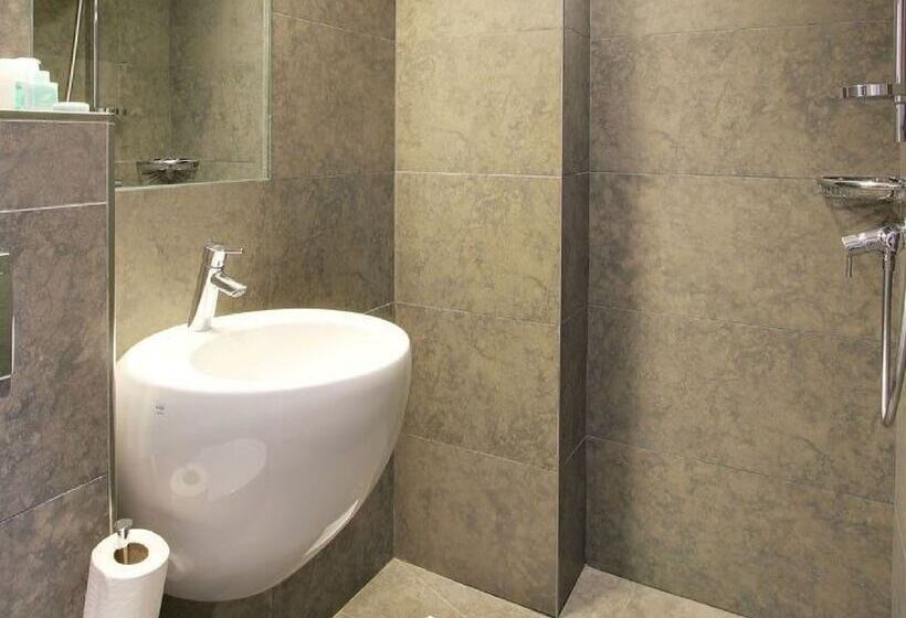 Junior Suite, Alhambra