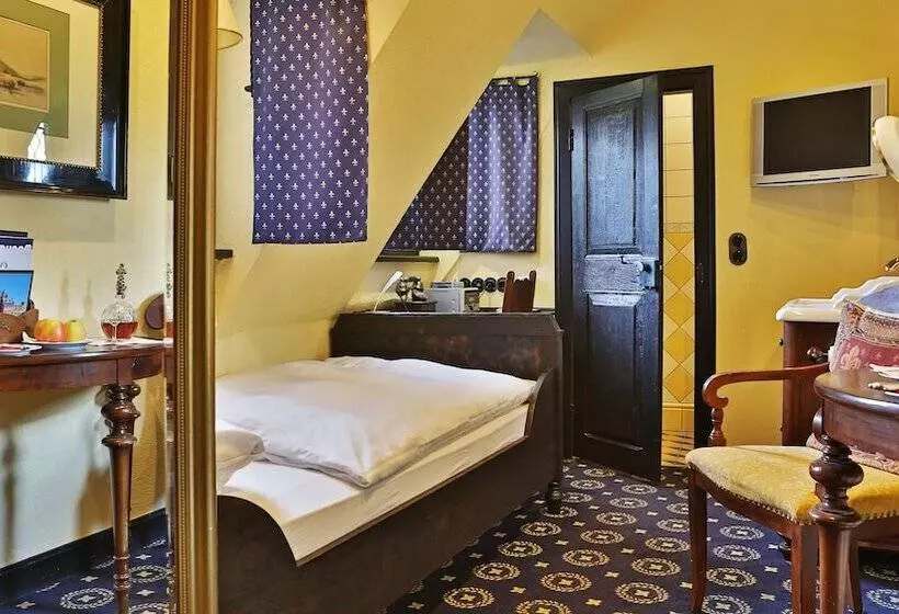 シングルベーシックルーム, Burghotel Auf Schönburg