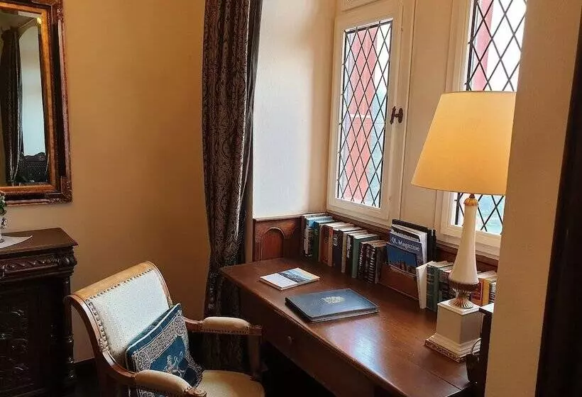 スイート, Burghotel Auf Schönburg