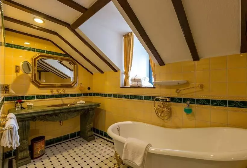 スイート, Burghotel Auf Schönburg