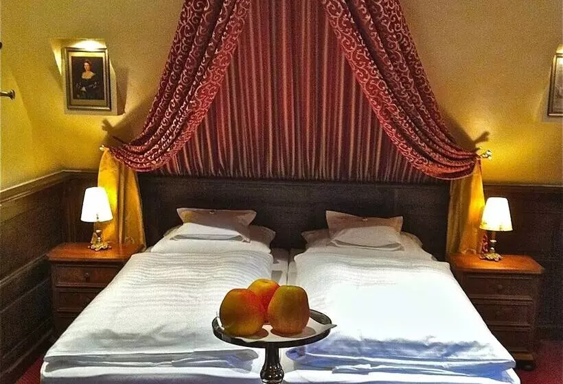 リバービュースーペリアールーム, Burghotel Auf Schönburg