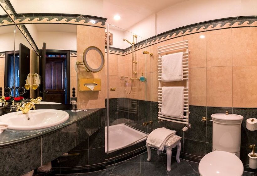 חדר קומפורט, Burghotel Auf Schönburg