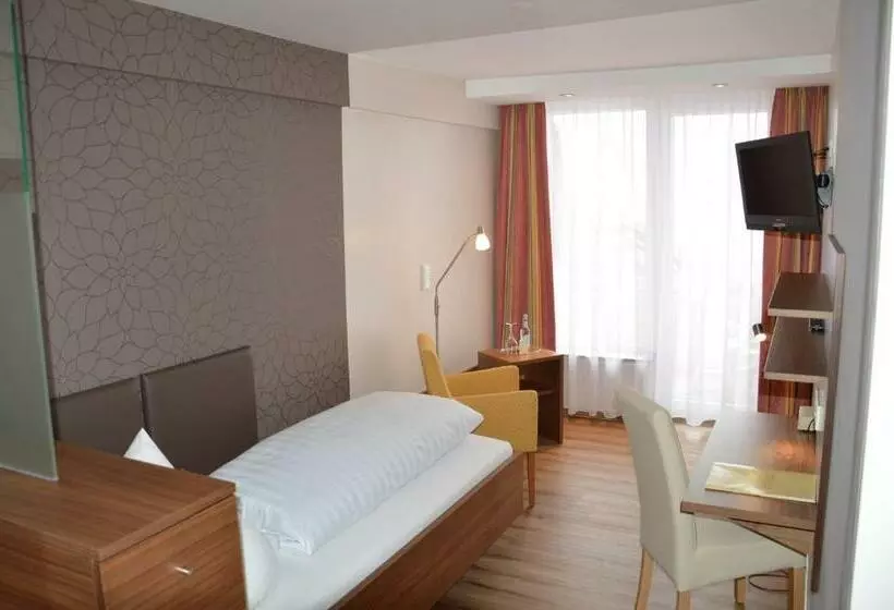 Quarto standart individual, Engel