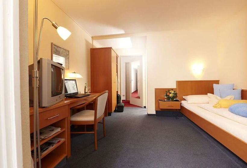 Номер Стандарт Индивидуальный, Franziskaner