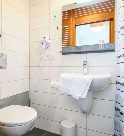 单人经济间, Kleiner Markt