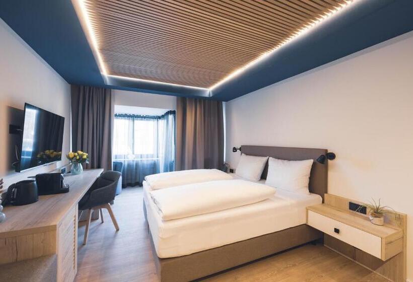 高级大房间, The Oceans