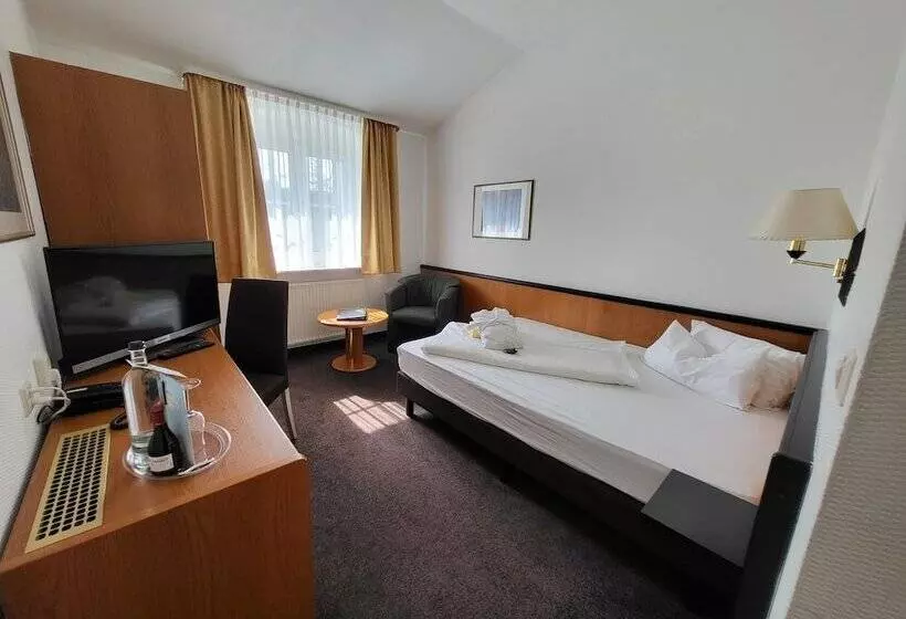 Standard Single Room, Sonnenhotel Hoher Hahn