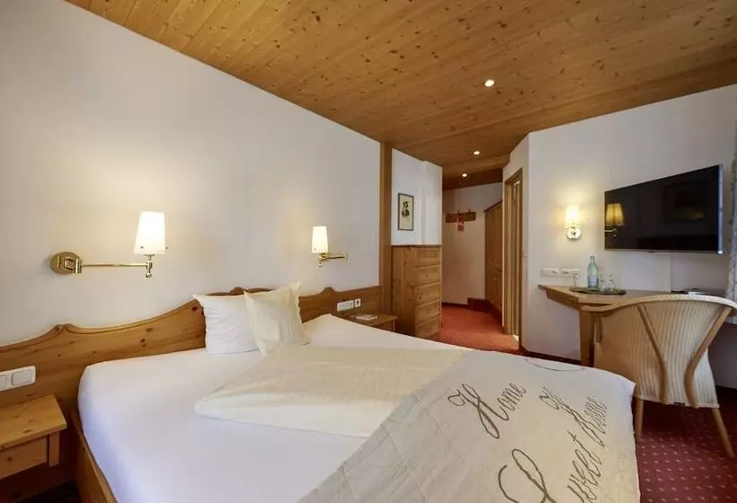 Standard-huone, Adler