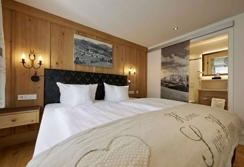 Standard-huone, Adler
