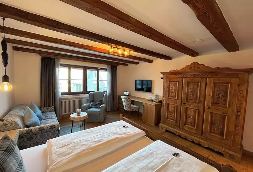 Comfort-huone, Adler