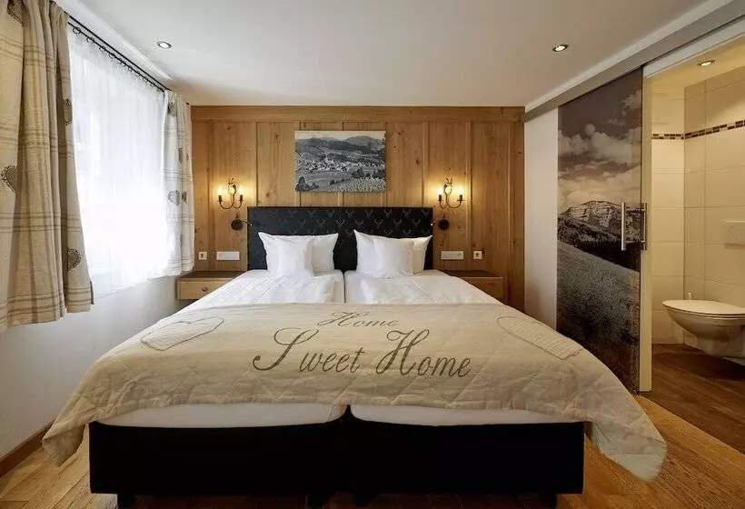 Comfort-huone, Adler