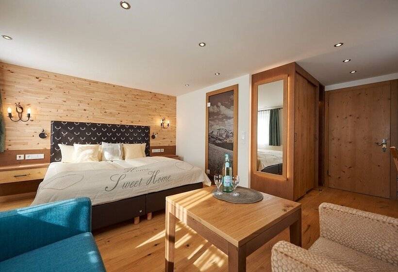 חדר סופריור, Adler