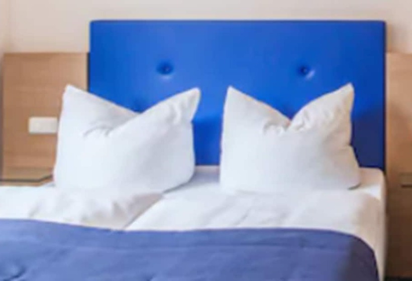 غرفة كومفورت, Am Fjord