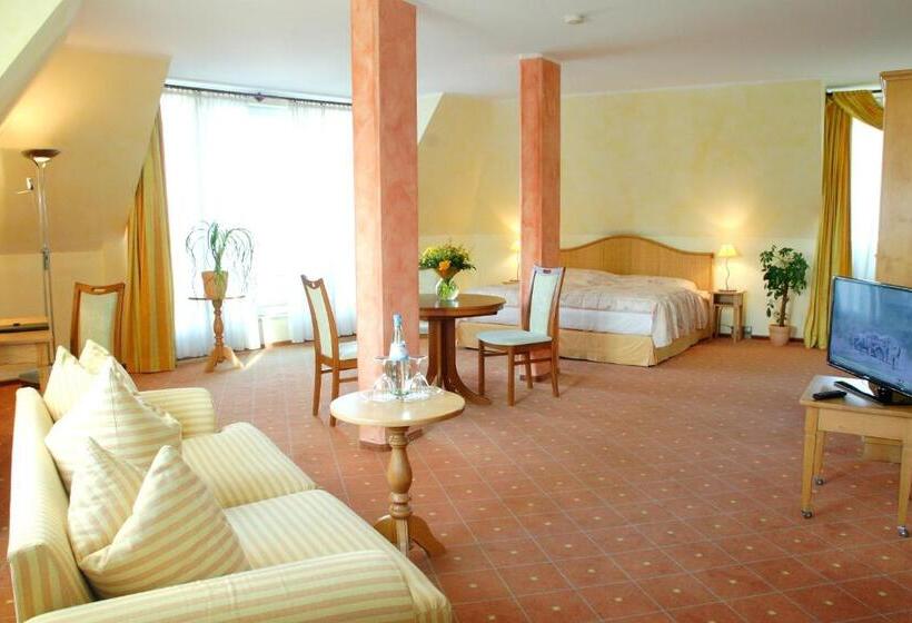 Номер Стандарт Трехместный, Leipzig City Nord By Campanile