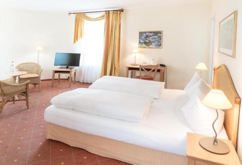 Номер Стандарт Трехместный, Leipzig City Nord By Campanile