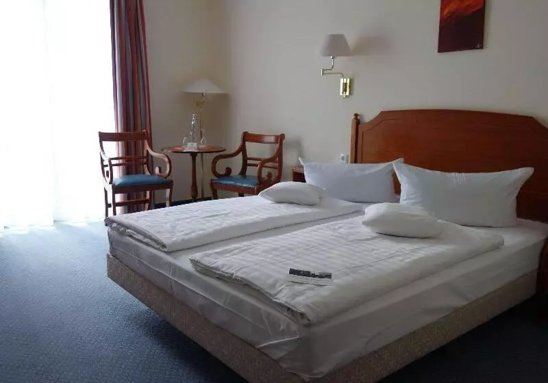 اتاق استاندارد, Mercure Hotel Plaza Magdeburg