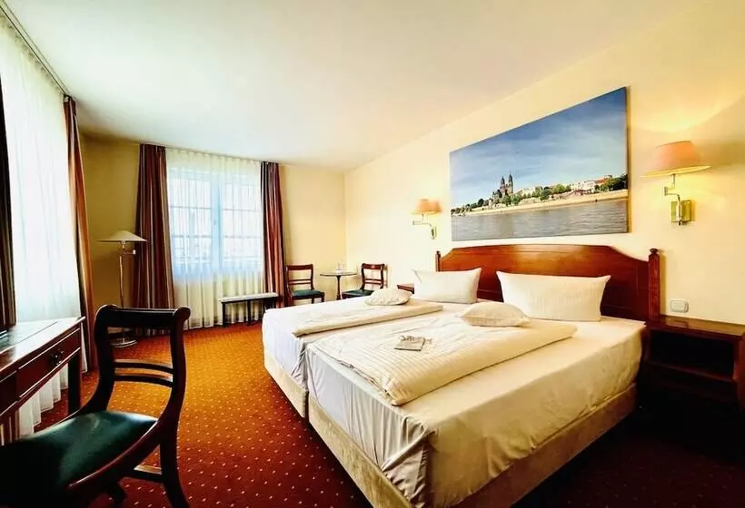 اتاق سوپریور, Mercure Hotel Plaza Magdeburg