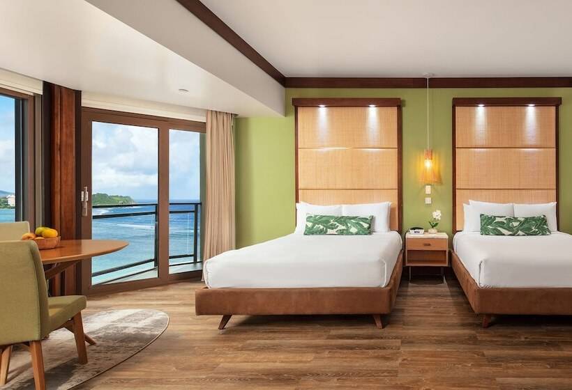 클럽 룸 바다 전망, Dusit Beach Resort Guam