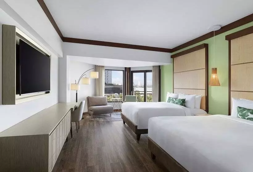 Club Room Sea View, Dusit Beach Resort Guam