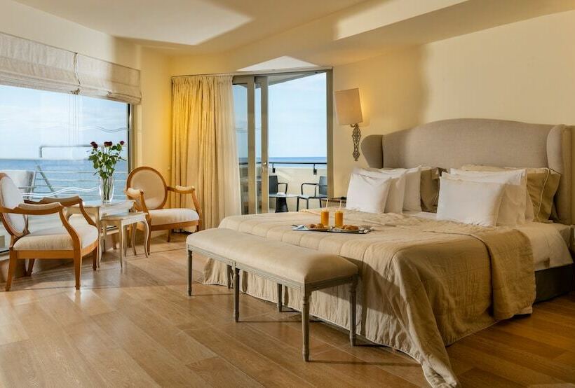 סוויטת פנטהאוז, Aquila Porto Rethymno