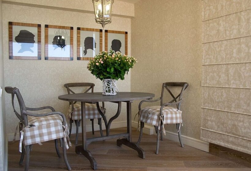 סוויטת פנטהאוז, Aquila Porto Rethymno