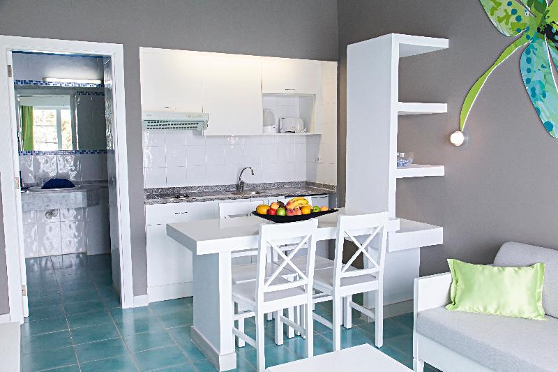 סוויטה, Castellum Suites   All Inclusive