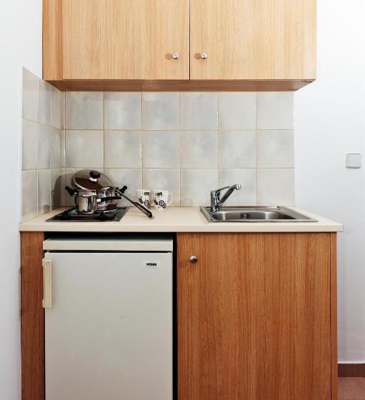 חדר סטודיו סטנדרד, Europa