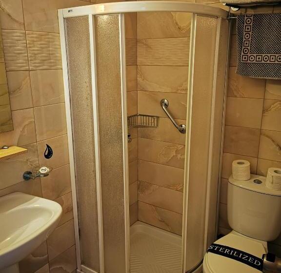 חדר סטודיו סטנדרד, Europa