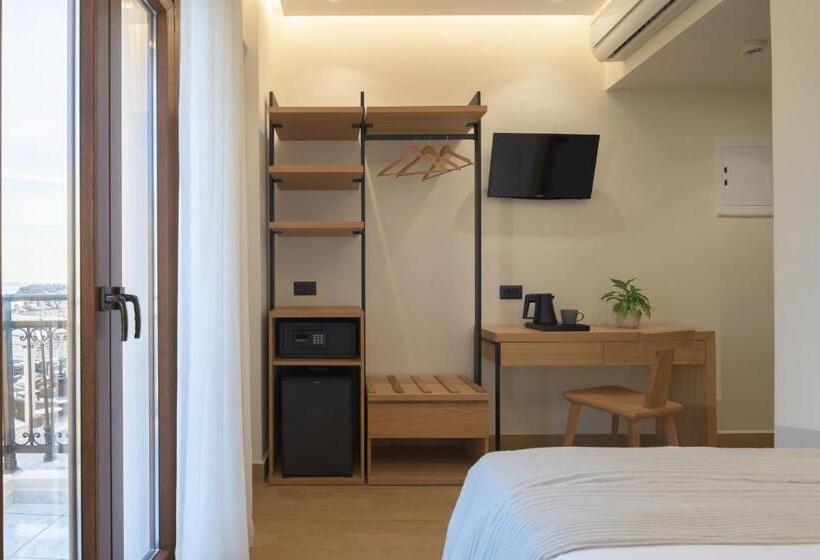 标准单人间, Ideon