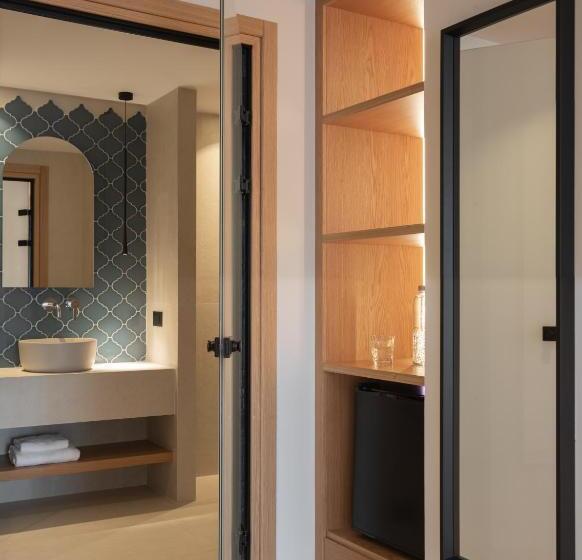 高级海景房, Ideon