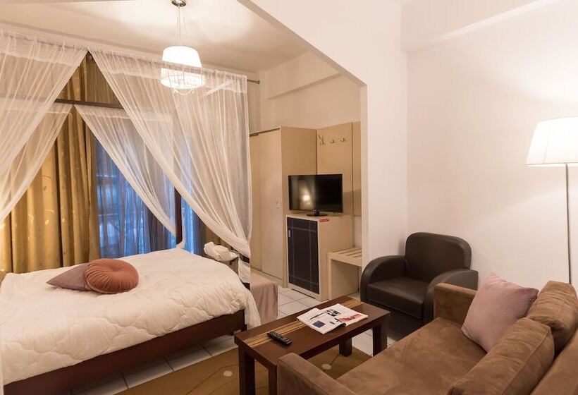 סוויטת ג'וניור, Krikonis