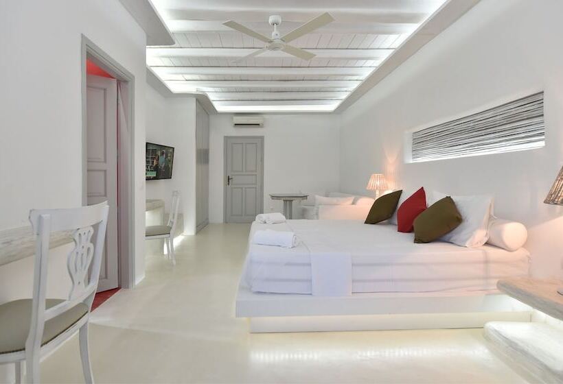 ジュニアスイート, Zefi Hotel & Suites