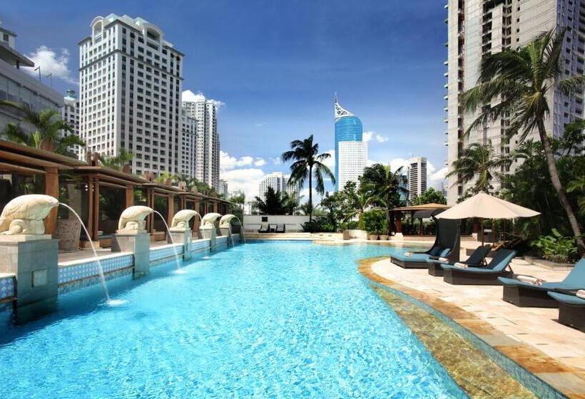 Quarto Deluxe, Ayana Midplaza Jakarta