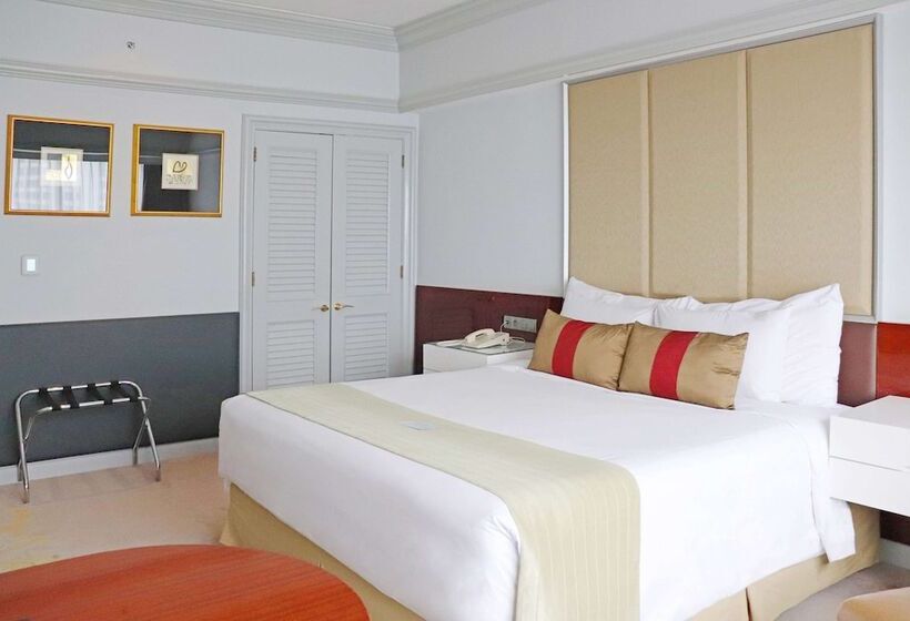 غرفة ديلوكس, Wyndham Casablanca Jakarta