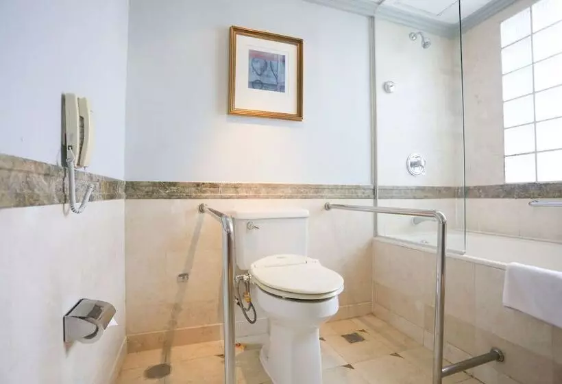障害者適応デラックスルーム, Wyndham Casablanca Jakarta